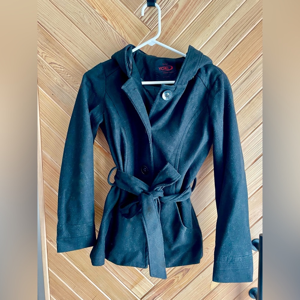 Yoki tie-waist peacoat